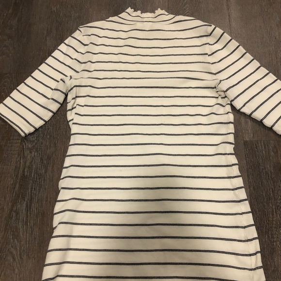 Turtle neck blouse - Picture 3 of 3